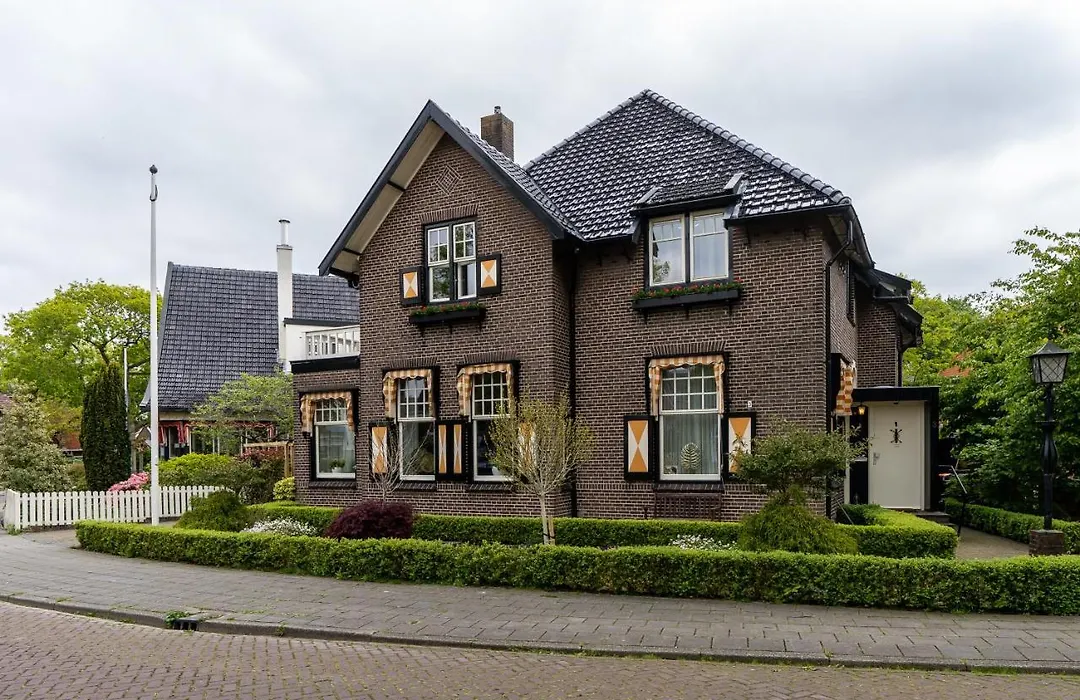 Guesthouse Het Gouden Eiland-1